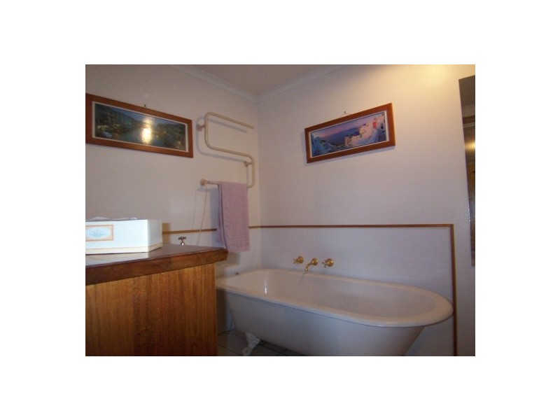 35 Jindabyne Road, Kingston Beach TAS 7050