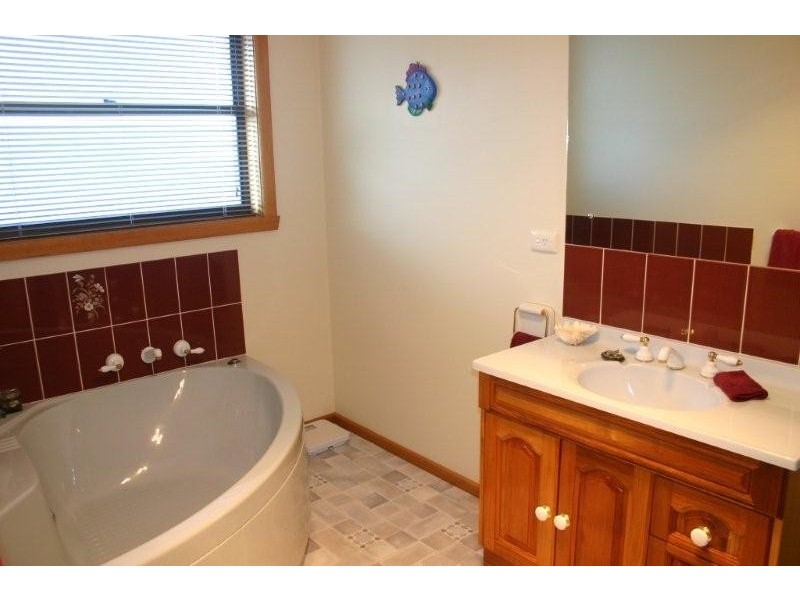 4454 Huon highway, Port Huon TAS 7116
