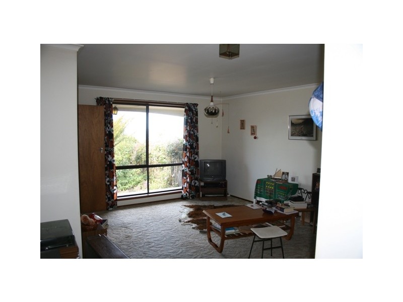 Unit 2/3 Carinya Street, Blackmans Bay TAS 7052