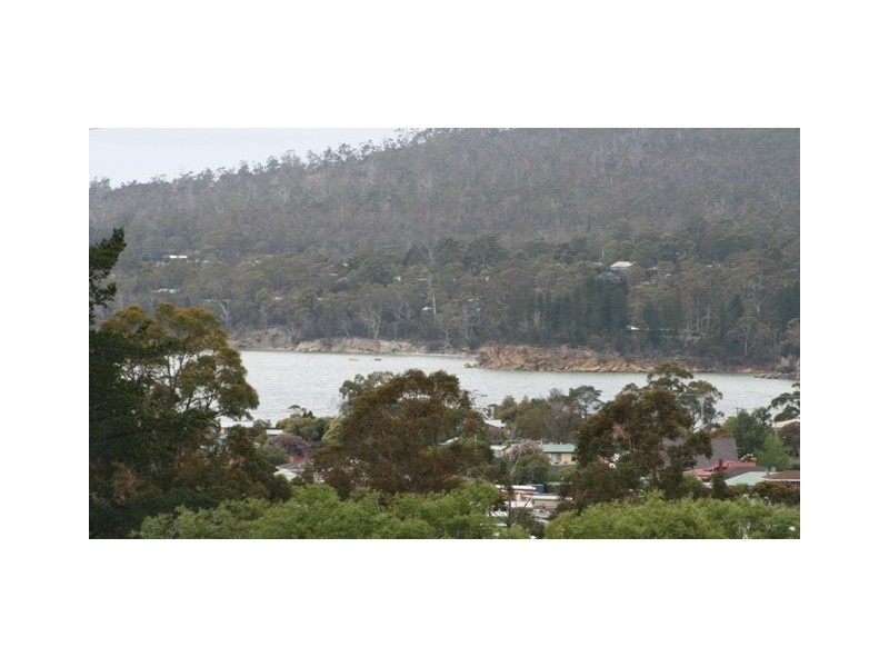 18 Harts Road, Snug TAS 7054