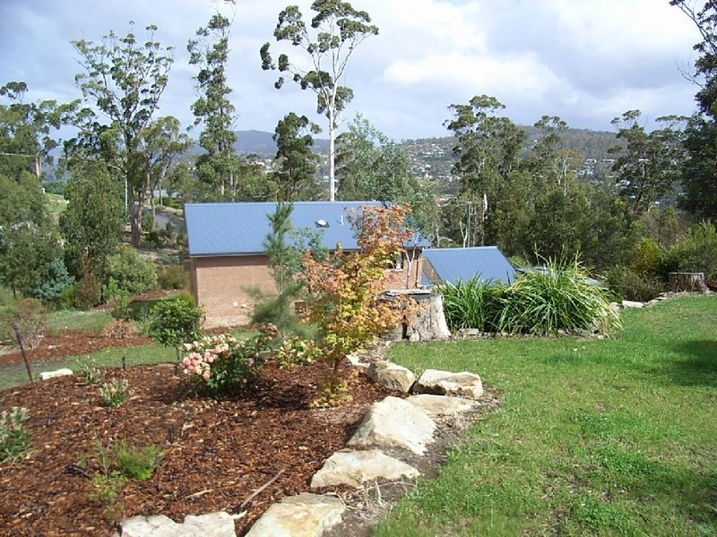 12 Stringybark Road, Bonnet Hill TAS 7053