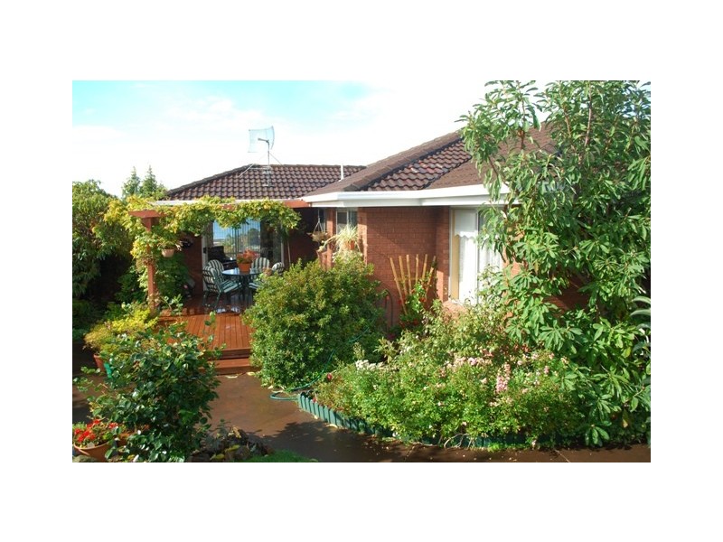 45 Calder Crescent, Blackmans Bay TAS 7052
