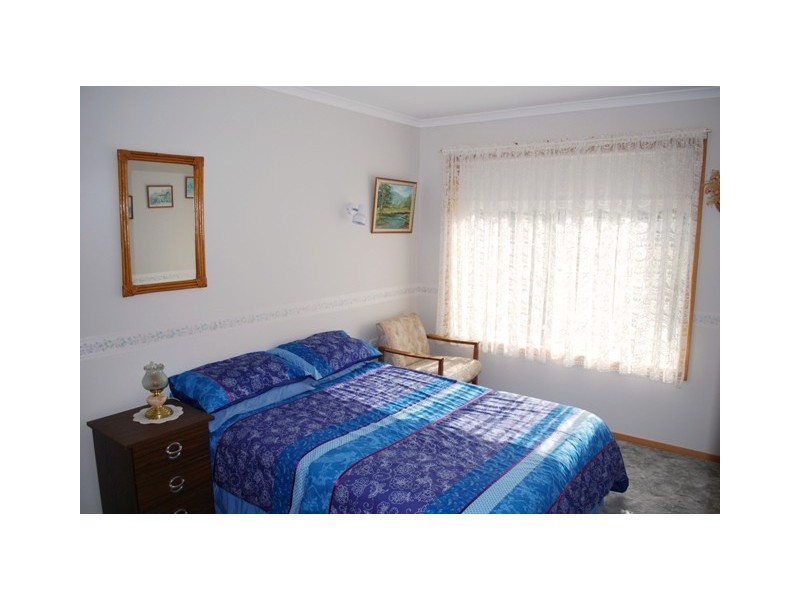 45 Calder Crescent, Blackmans Bay TAS 7052