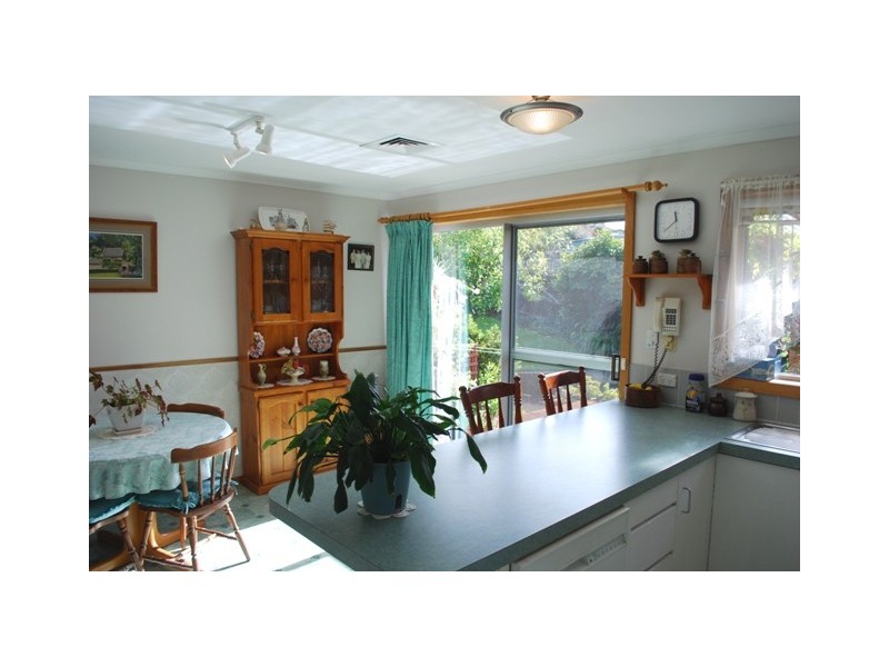45 Calder Crescent, Blackmans Bay TAS 7052