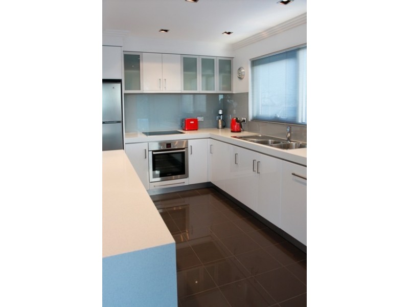 4-16 Sandra Drive, Blackmans Bay TAS 7052