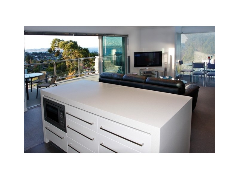 4-16 Sandra Drive, Blackmans Bay TAS 7052