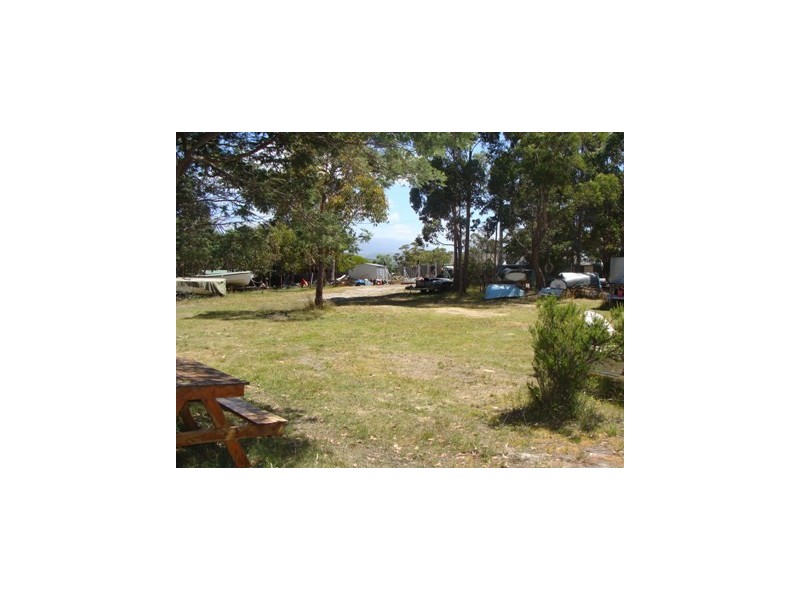 Coningham TAS 7054