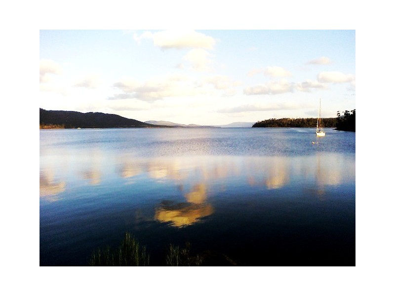 Cairns Bay TAS 7116