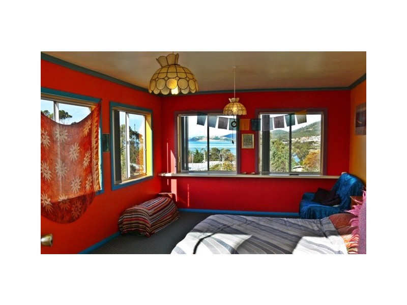 34 Powell Road, Blackmans Bay TAS 7052