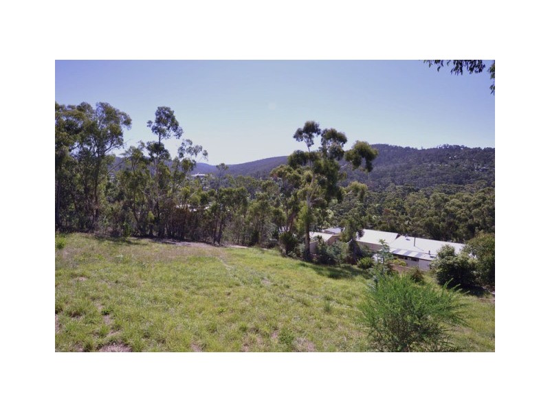 11 Roslyn Avenue, Kingston Beach TAS 7050