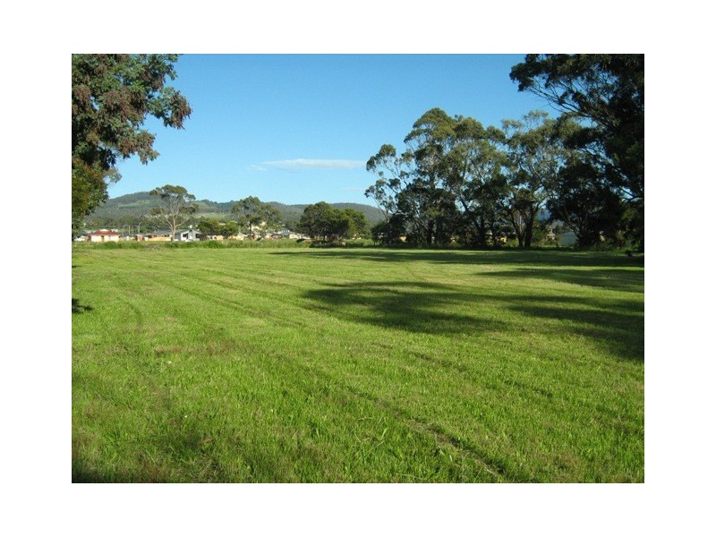 98 Esplanade, Margate TAS 7054