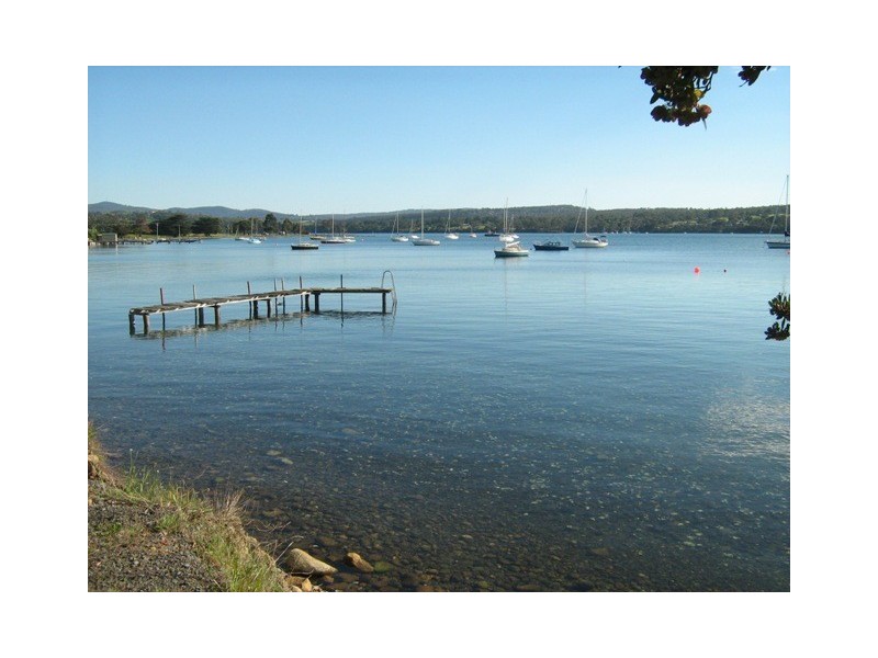 98 Esplanade, Margate TAS 7054