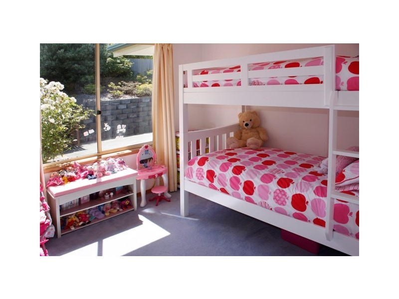 14 Timbertop Drive, Blackmans Bay TAS 7052