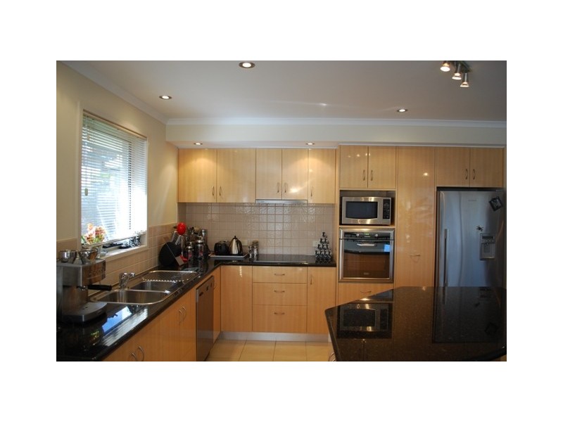 7/11 Olive Place, Kingston TAS 7050