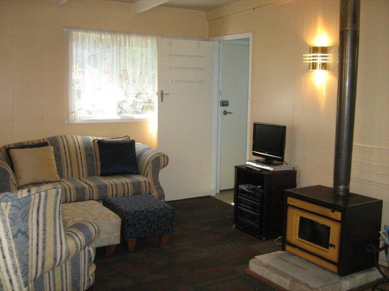 Dennes Point TAS 7150