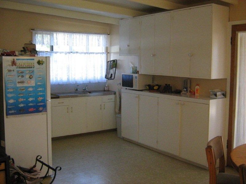 Dennes Point TAS 7150