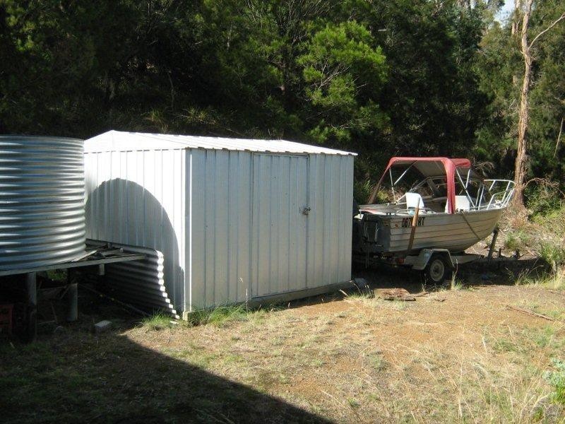 Dennes Point TAS 7150