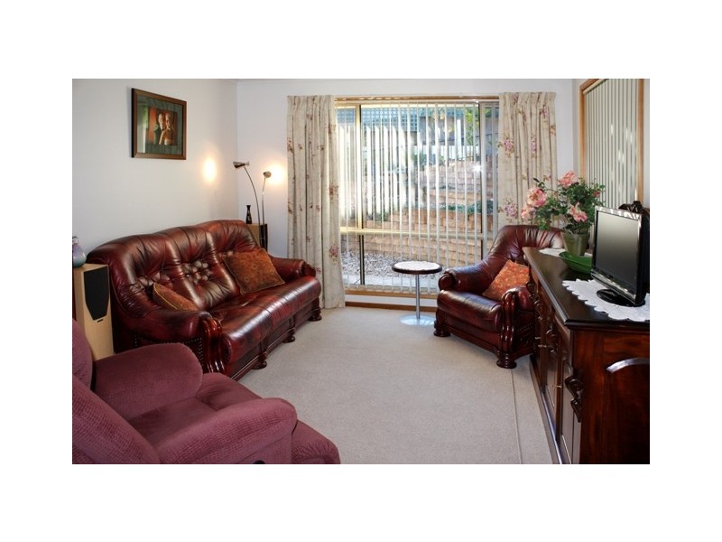 2/87 Diamond Drive, Blackmans Bay TAS 7052