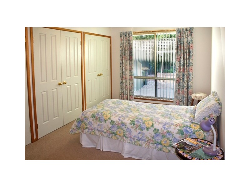 2/87 Diamond Drive, Blackmans Bay TAS 7052