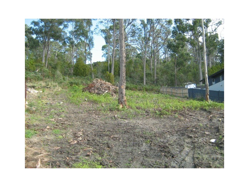 93 Tingira Road, Blackmans Bay TAS 7052