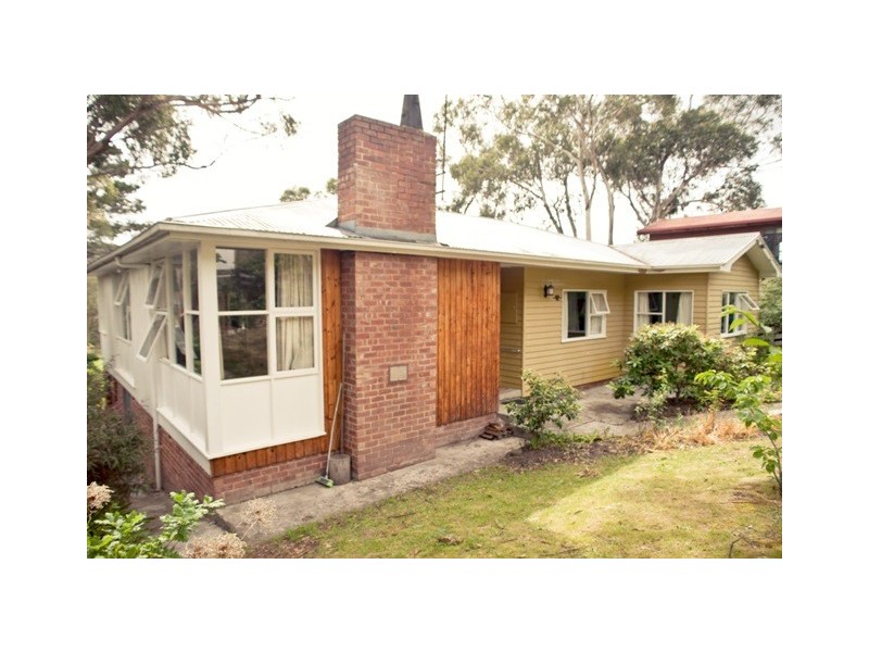 12 Roslyn Avenue, Kingston Beach TAS 7050