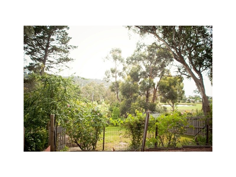 12 Roslyn Avenue, Kingston Beach TAS 7050