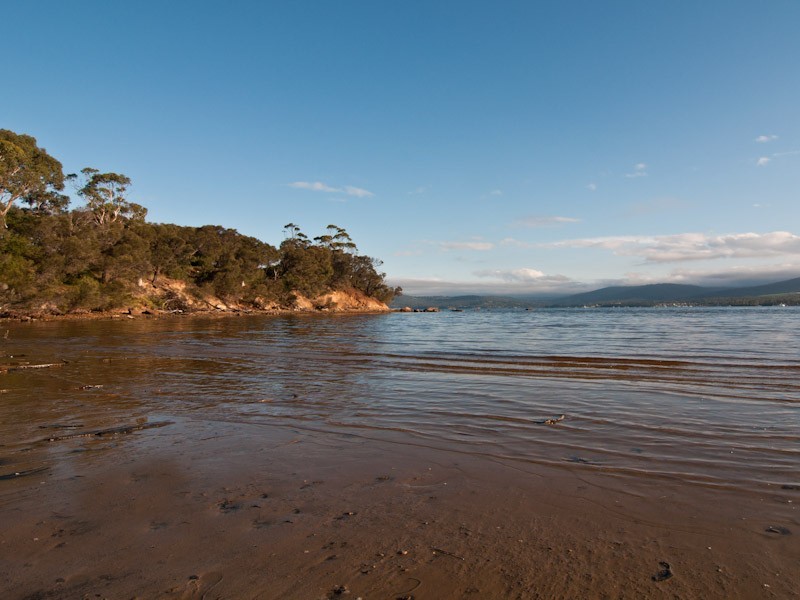 11 Wingara Road, Howden TAS 7054