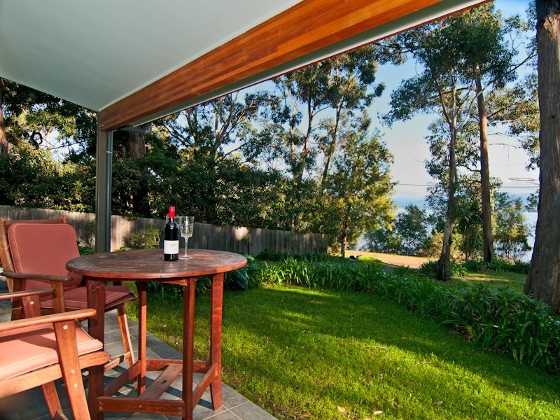 11 Wingara Road, Howden TAS 7054