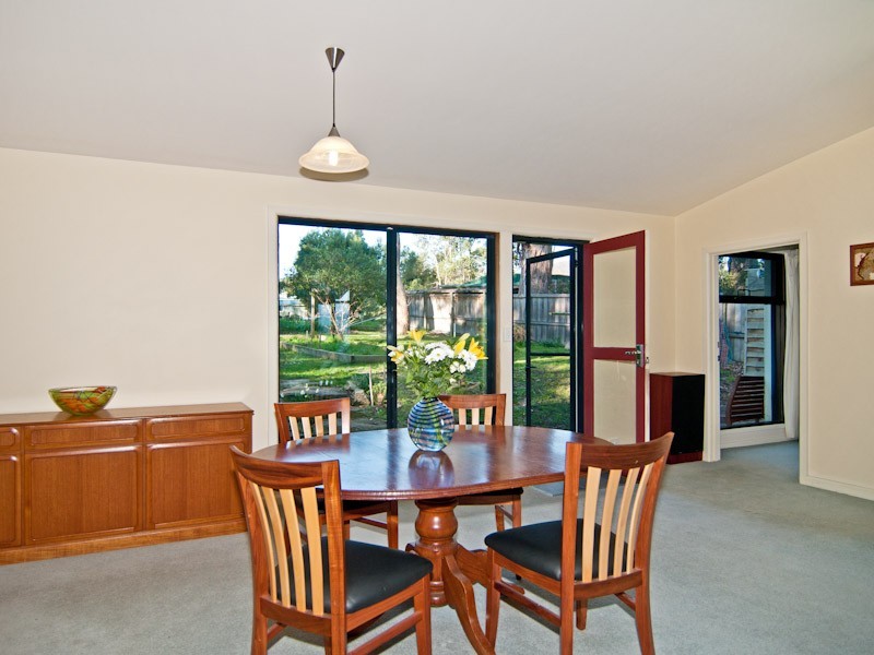 11 Wingara Road, Howden TAS 7054