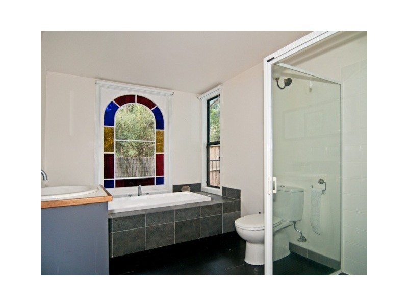 11 Wingara Road, Howden TAS 7054