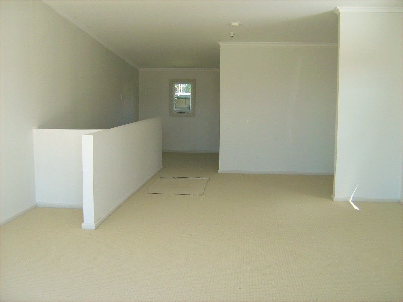 4 Sunny Avenue, Blackmans Bay TAS 7052