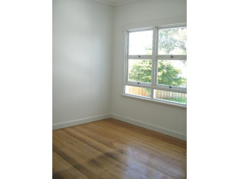 4 Sunny Avenue, Blackmans Bay TAS 7052