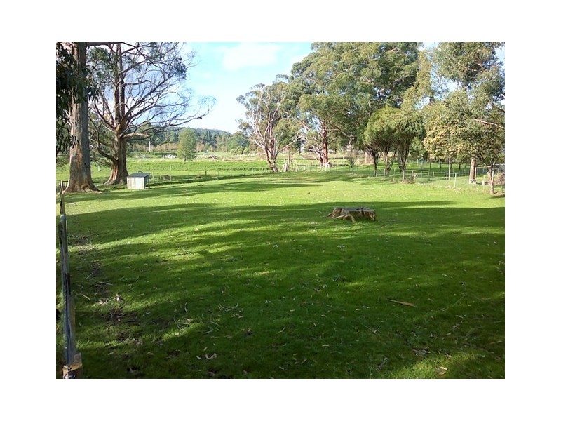 235 Wolfes Road, Leslie Vale TAS 7054
