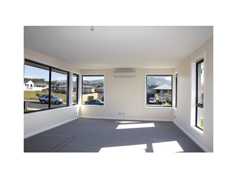 25 Ineke Drive, Kingston TAS 7050