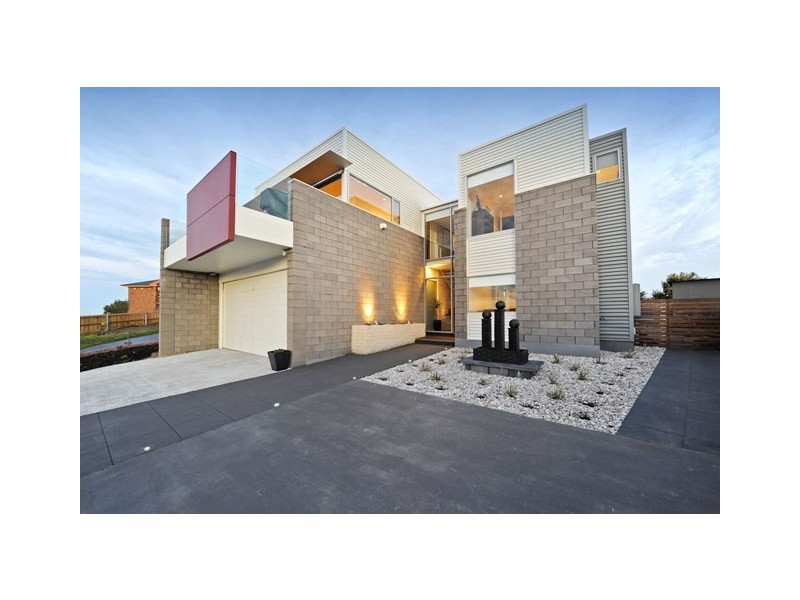 10 Liberty Court, Blackmans Bay TAS 7052