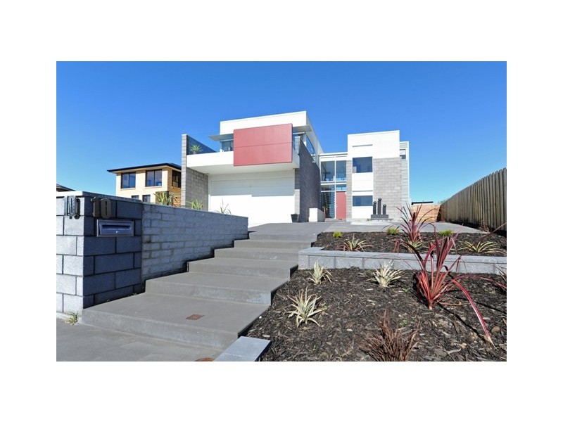 10 Liberty Court, Blackmans Bay TAS 7052