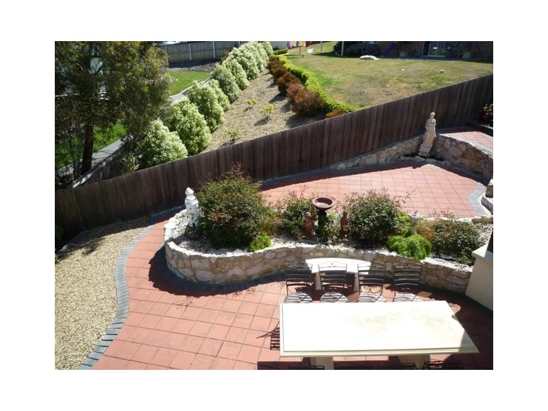 16 Timbertop Drive, Blackmans Bay TAS 7052