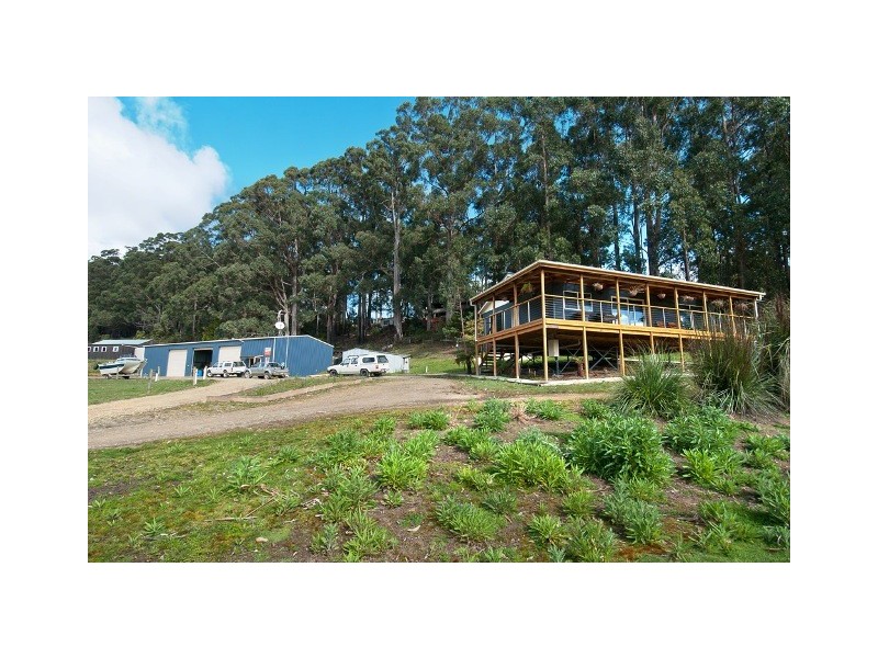 8 Hayes Road, Adventure Bay, Bruny Island TAS 7150