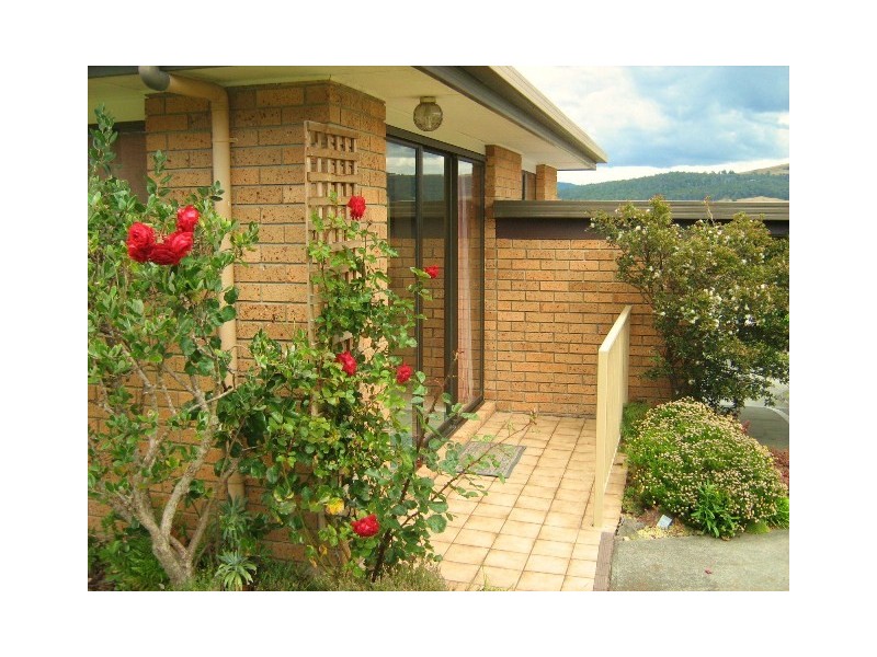 384 Argyle Drive, Kingston TAS 7050