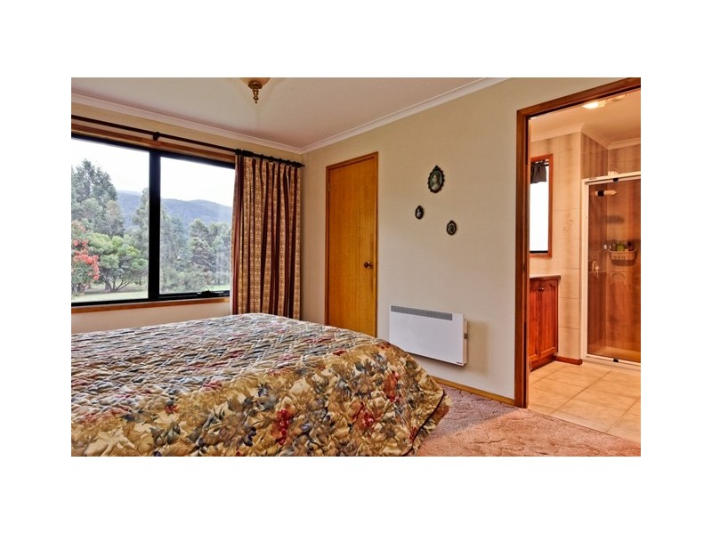 79 Bullock Drive, Leslie Vale TAS 7054