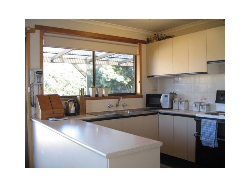 17 Nolan Crescent, Kingston TAS 7050