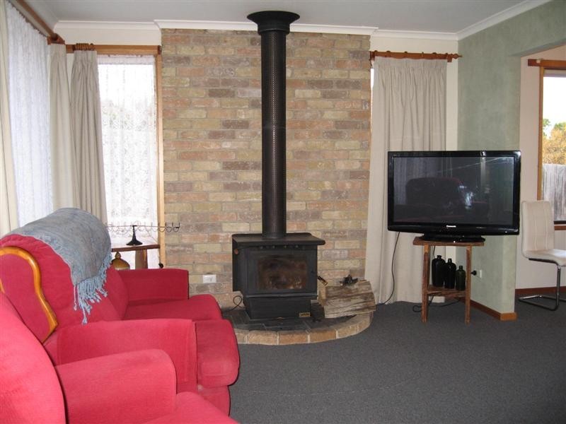 17 Nolan Crescent, Kingston TAS 7050