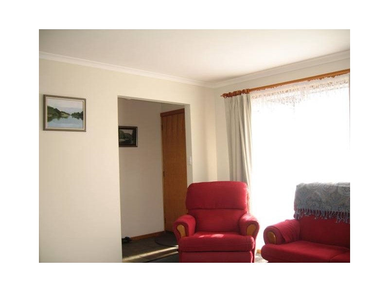 17 Nolan Crescent, Kingston TAS 7050