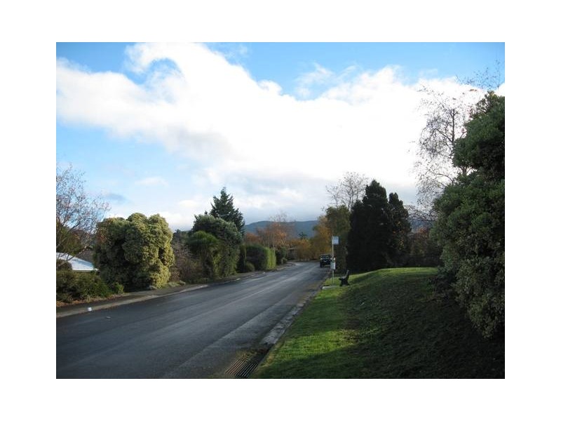 17 Nolan Crescent, Kingston TAS 7050