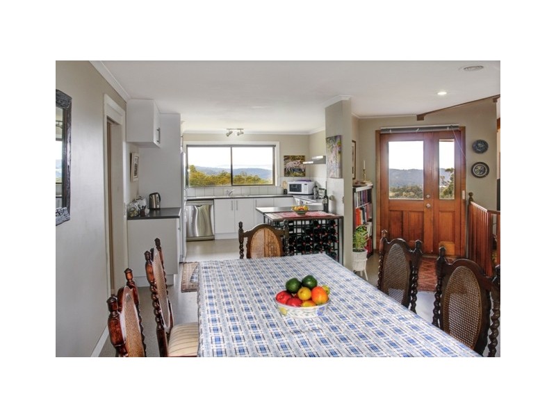 87 Cades Drive, Kingston TAS 7050