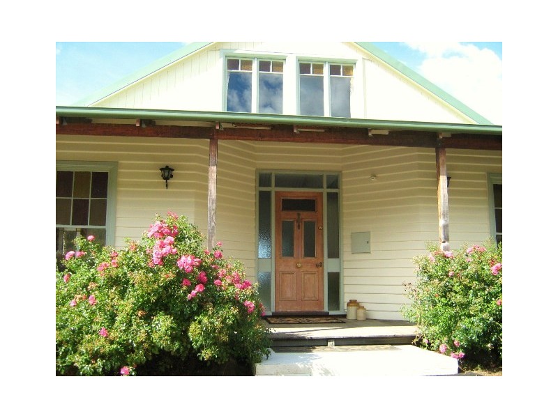 131 Cades Drive, Kingston TAS 7050