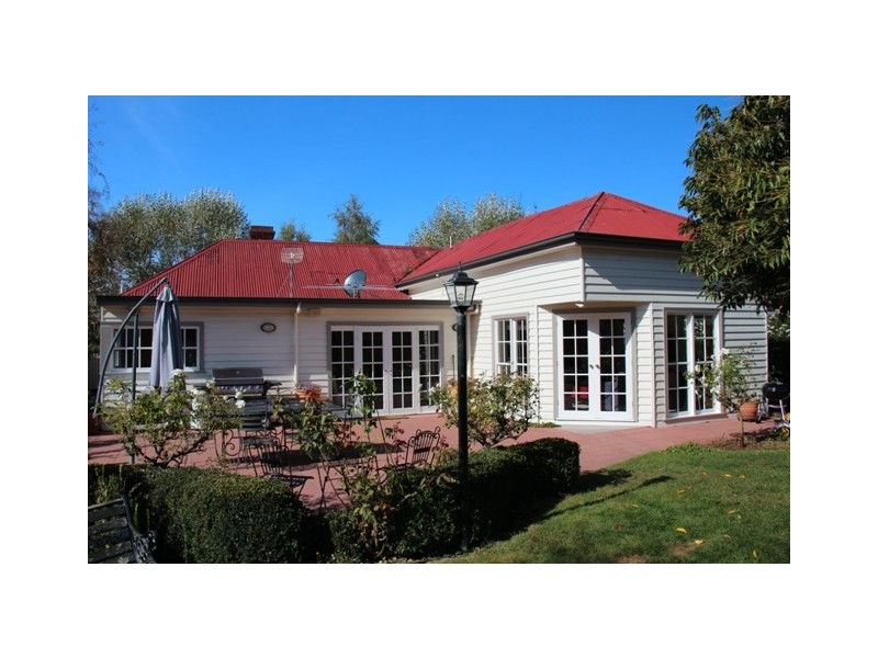 6 Windsor Street, Kingston Beach TAS 7050