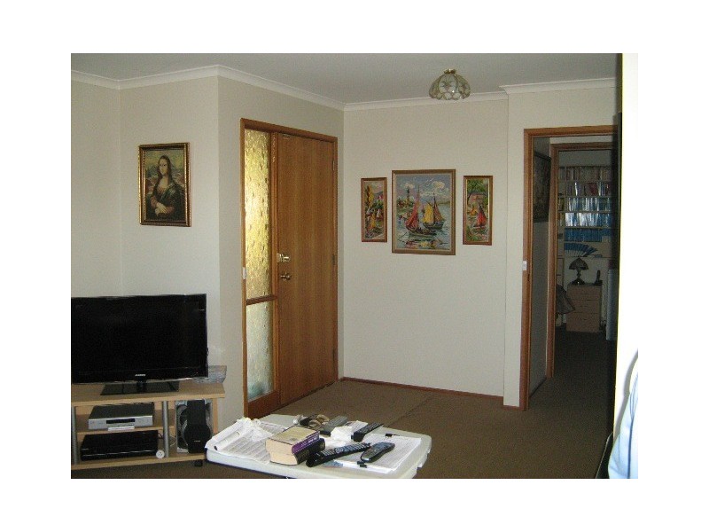 2/104 Willowbend Road, Kingston TAS 7050