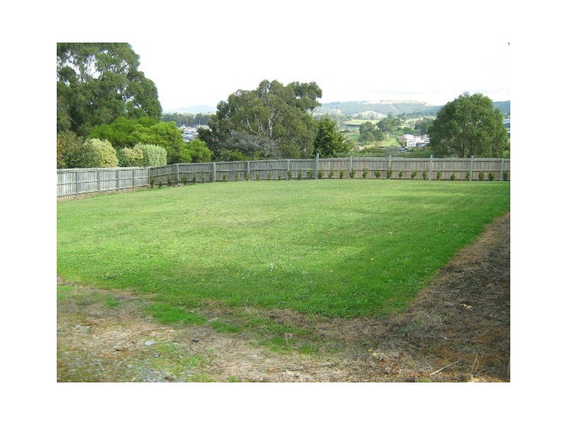 19 Adelong Drive, Kingston TAS 7050