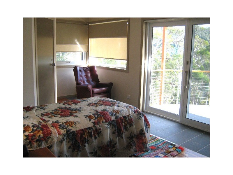 199 Cades Drive, Kingston TAS 7050